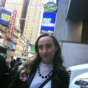 Meet your Posher, Nicole